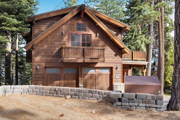 Welcome to Tahoe Mountain Retreat!