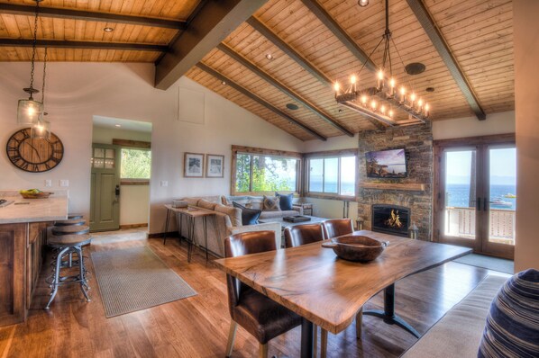 Condo, Multiple Beds, Balcony | Living area | TV, fireplace