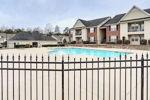 Woodland Village | Community Pool