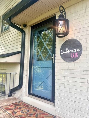 Entrance to the Coleman Crib