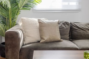 Soft textures meet fresh vibes
