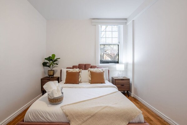 Bedroom#1 : Cozy comfort with natural light