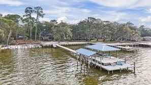 Boater's dream...2 covered boat slips & kayak dock