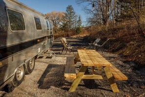屋外ダイニングエリア