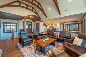 Stunning vaulted ceiling in the entryway and living area.