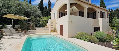 Piscine maison de vacances