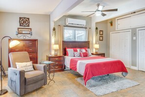 Studio | Queen Bed | Twin Bed (Available Upon Request) | Books