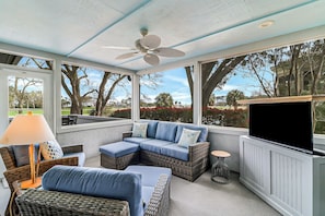 32 Full Sweep | Screened Porch