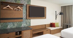 1.  Deluxe 2 Double Bed City