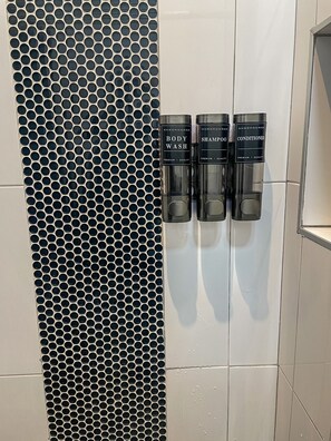 bathroom shower essentials 