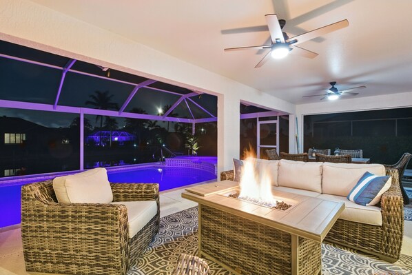Lanai at night