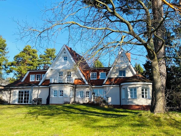 Haus Am See.