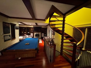 Spielezimmer