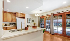 Private kitchen