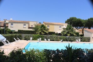 Holiday Home Swimming Pool