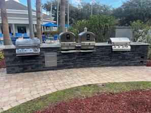 New barbeque grills and Pizza ovens 