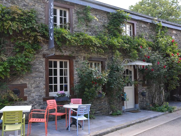 Holiday Home Exterior [summer]