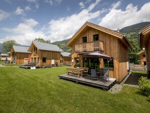 Extérieur maison de vacances [été]