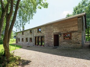 Außenseite Ferienhaus [Sommer]