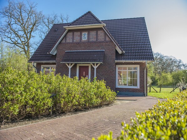 Holiday Home Exterior [summer]