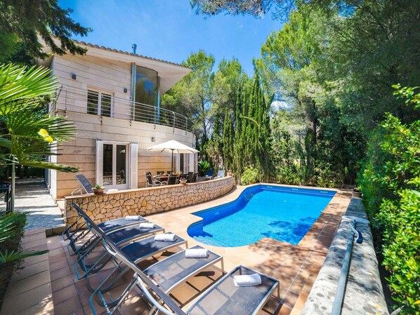 Holiday Home Exterior [summer]