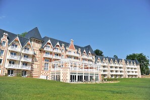 Extérieur maison de vacances [été]