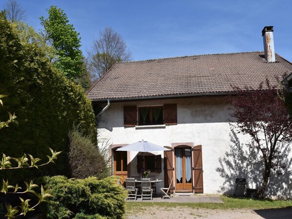 Holiday Home Exterior [summer]