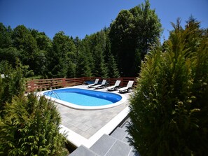 Holiday Home Swimming Pool