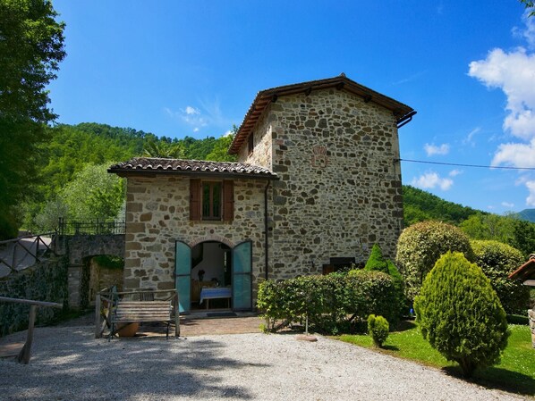 Holiday Home Exterior [summer]