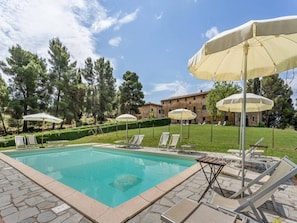 Holiday Home Swimming Pool