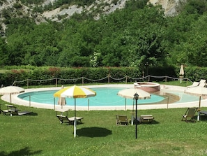 Schwimmbad des Ferienhauses