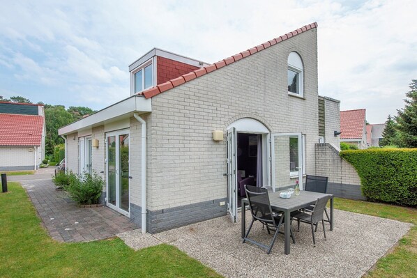 Holiday Home Exterior [summer]