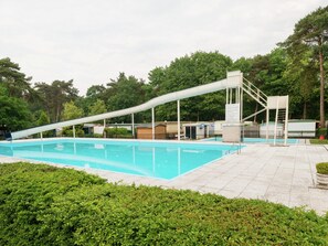 Holiday Home Swimming Pool