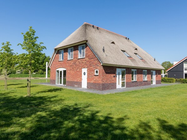 Holiday Home Exterior [summer]