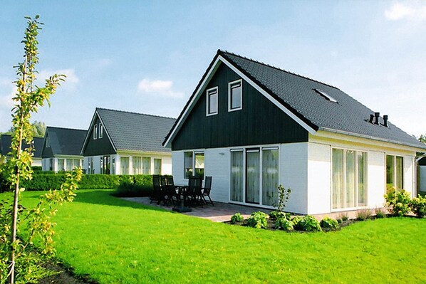 Holiday Home Exterior [summer]