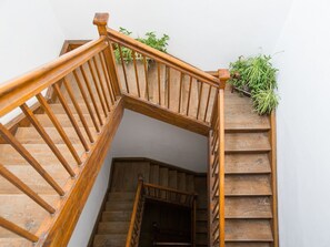 Entrance / Reception