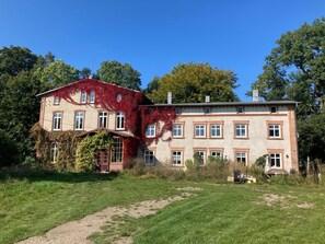 Holiday Home Exterior [summer]