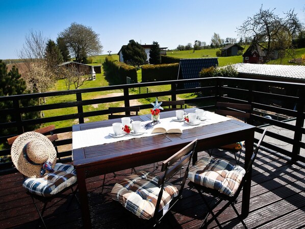 Terrasse / Balkon