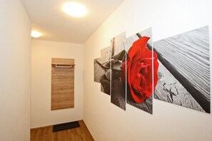 Entrance / Reception