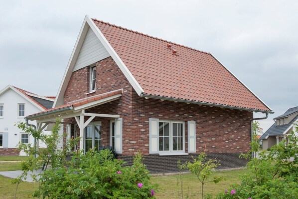 Holiday Home Exterior [summer]