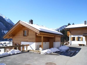 Holiday Home Exterior [winter]