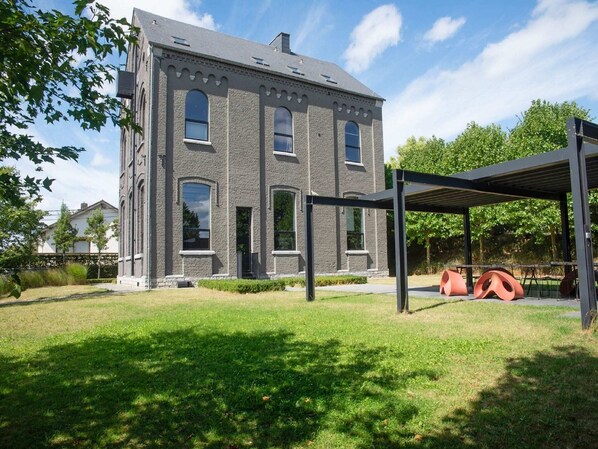 Holiday Home Exterior [summer]