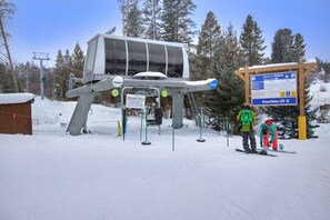 Snow and ski sports