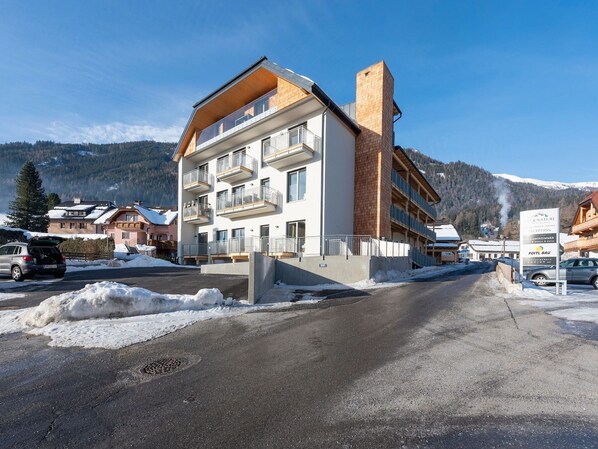 Holiday Home Exterior [winter]