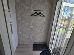 Entrance / Reception