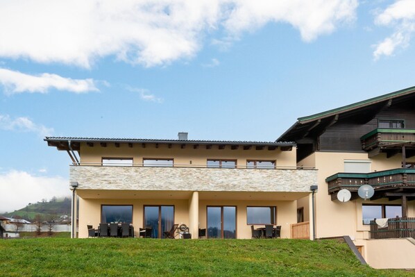 Holiday Home Exterior [summer]