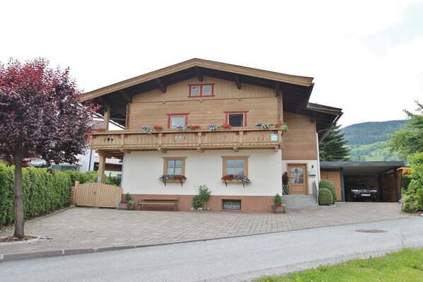 Holiday Home Exterior [summer]