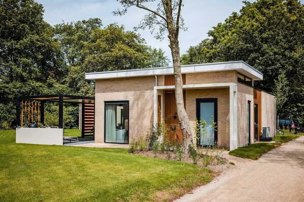 Holiday Home Exterior [summer]