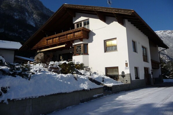 Holiday Home Exterior [summer]