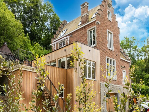 Extérieur maison de vacances [été]